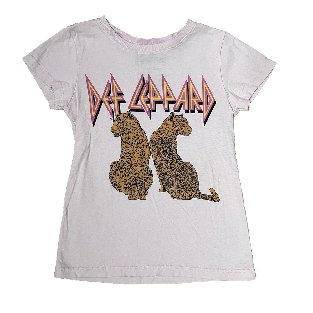 Def Lepard Girls 6/6x Band Tee, Pink in Color